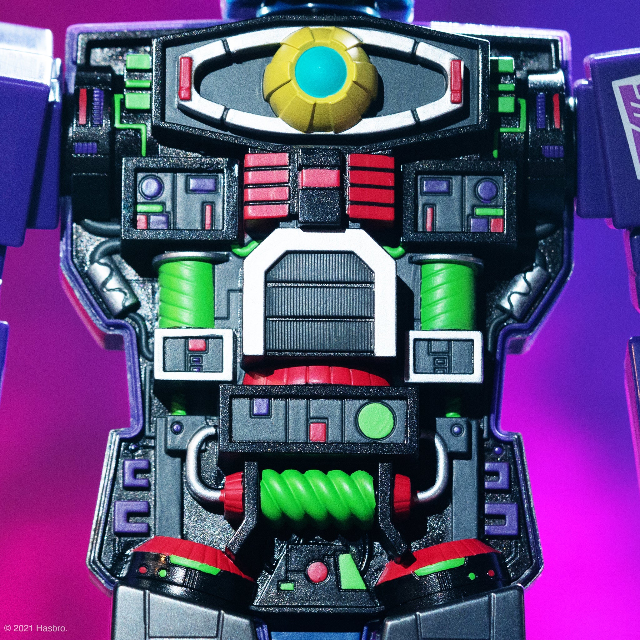 Transformers Super Cyborg - Optimus Prime (Shattered Glass Purple) 8 Transformers Super Cyborg - Optimus Prime (Shattered Glass Purple)