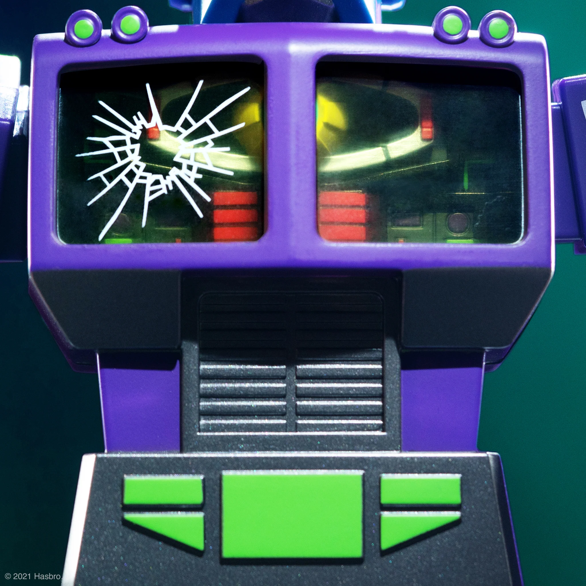 Transformers Super Cyborg - Optimus Prime (Shattered Glass Purple) 9 Transformers Super Cyborg - Optimus Prime (Shattered Glass Purple)
