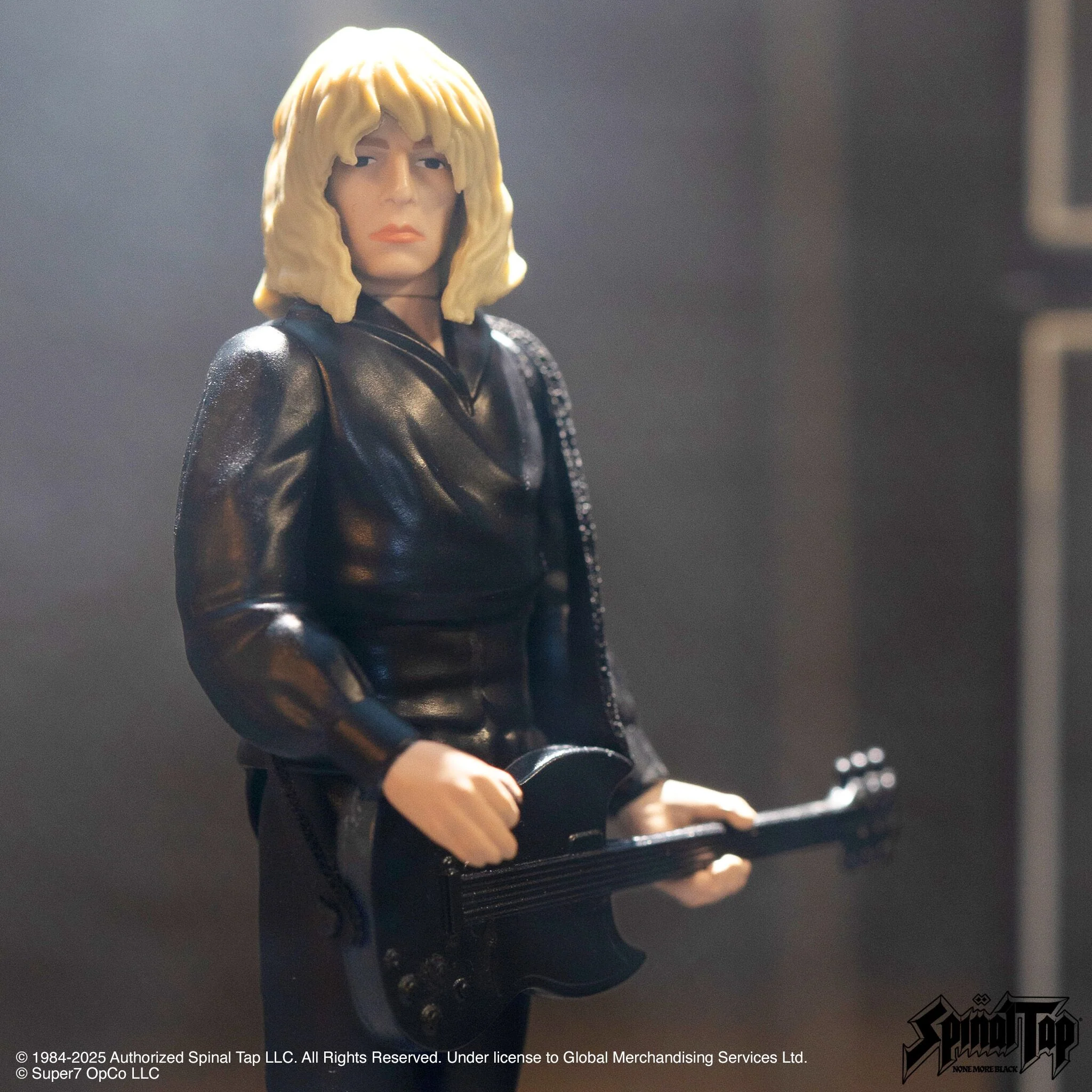 Spinal Tap ReAction Figures Wave 02 - David St. Hubbins, Nigel Tufnel, & Derek Smalls (None More Black) 4 Spinal Tap ReAction Figures Wave 02 - David St. Hubbins, Nigel Tufnel, & Derek Smalls (None More Black)
