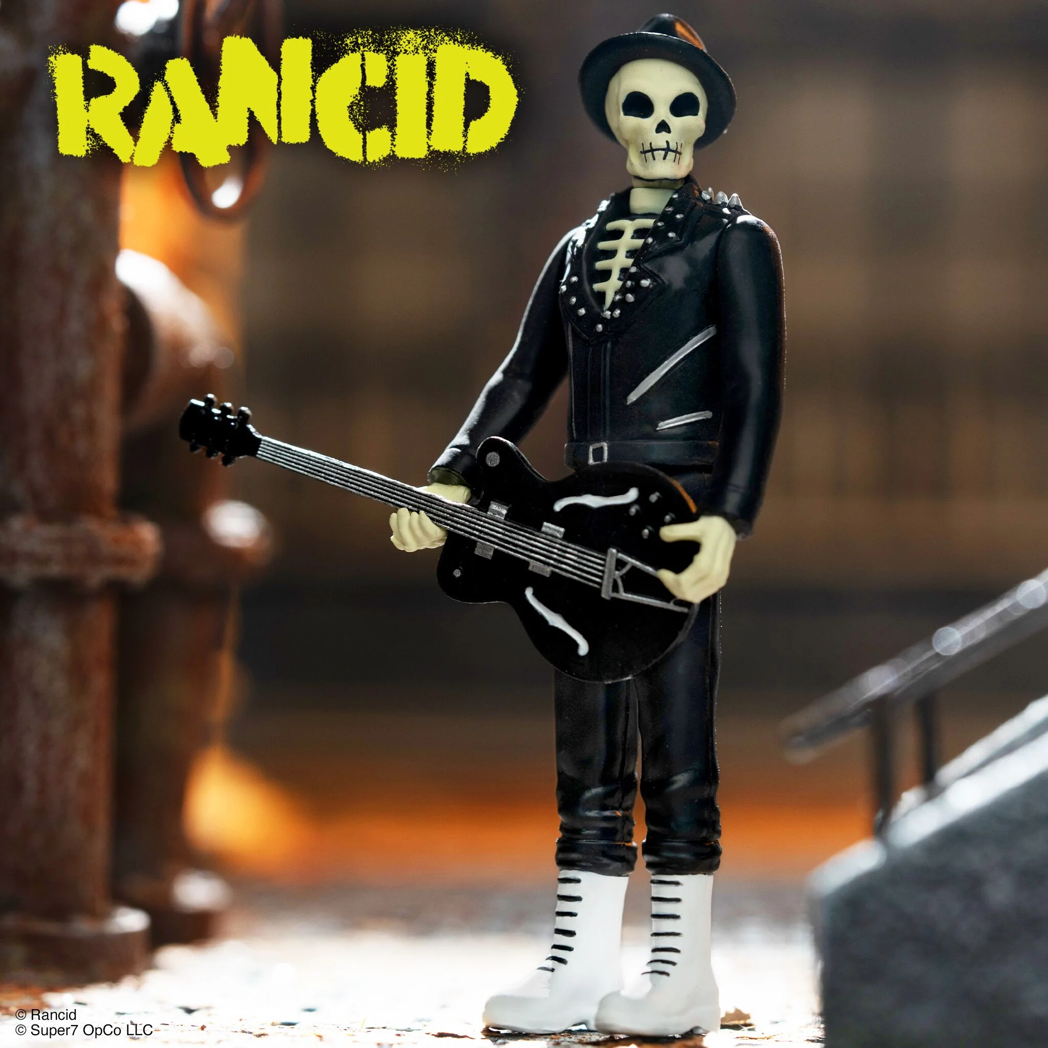 Rancid ReAction Figures Wave 05 - Skeletim (Time Bomb) 3 Rancid ReAction Figures Wave 05 - Skeletim (Time Bomb)