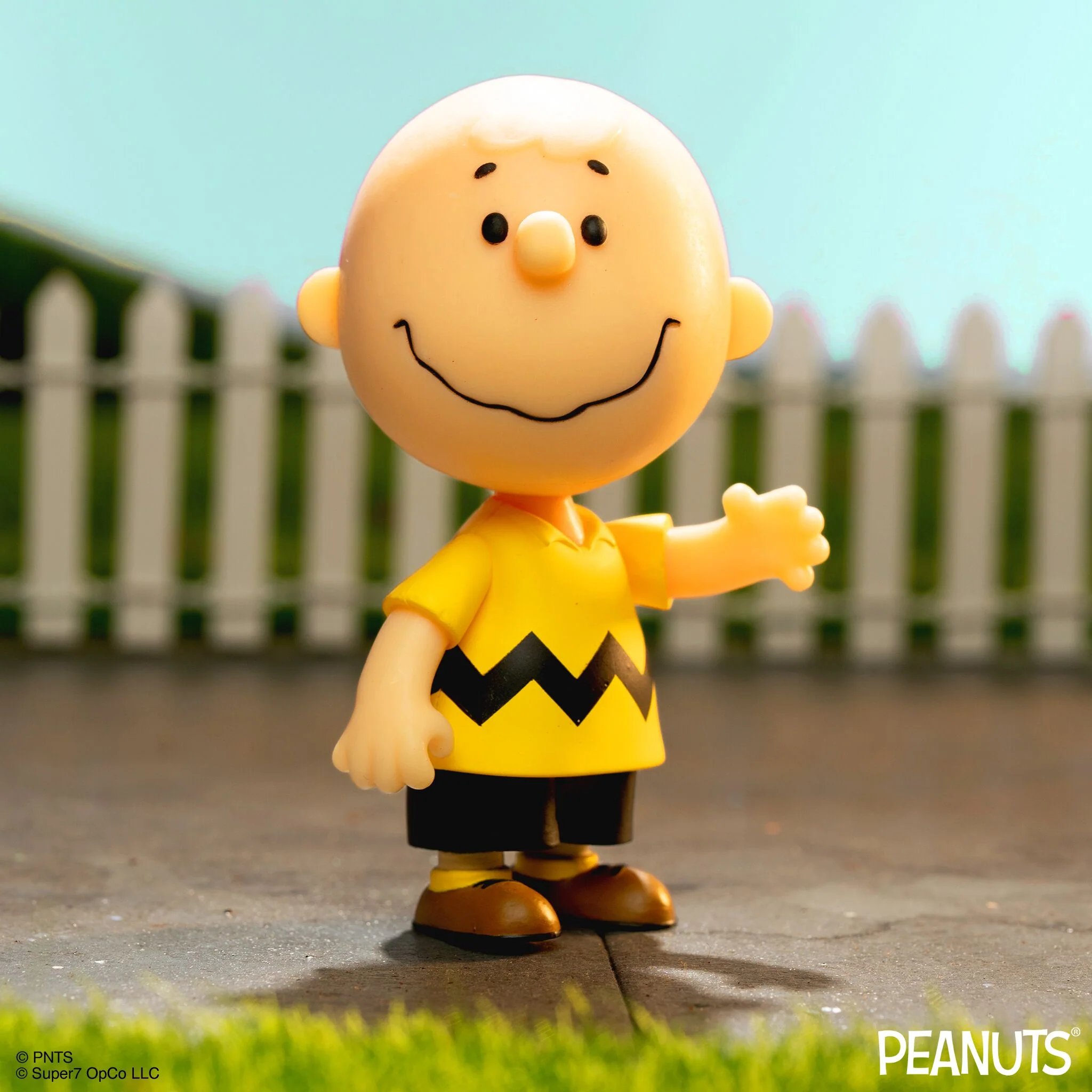 Peanuts ReAction Figures Wave 07 - Charlie Brown, Snoopy, Lucy, & Franklin 4 Peanuts ReAction Figures Wave 07 - Charlie Brown, Snoopy, Lucy, & Franklin
