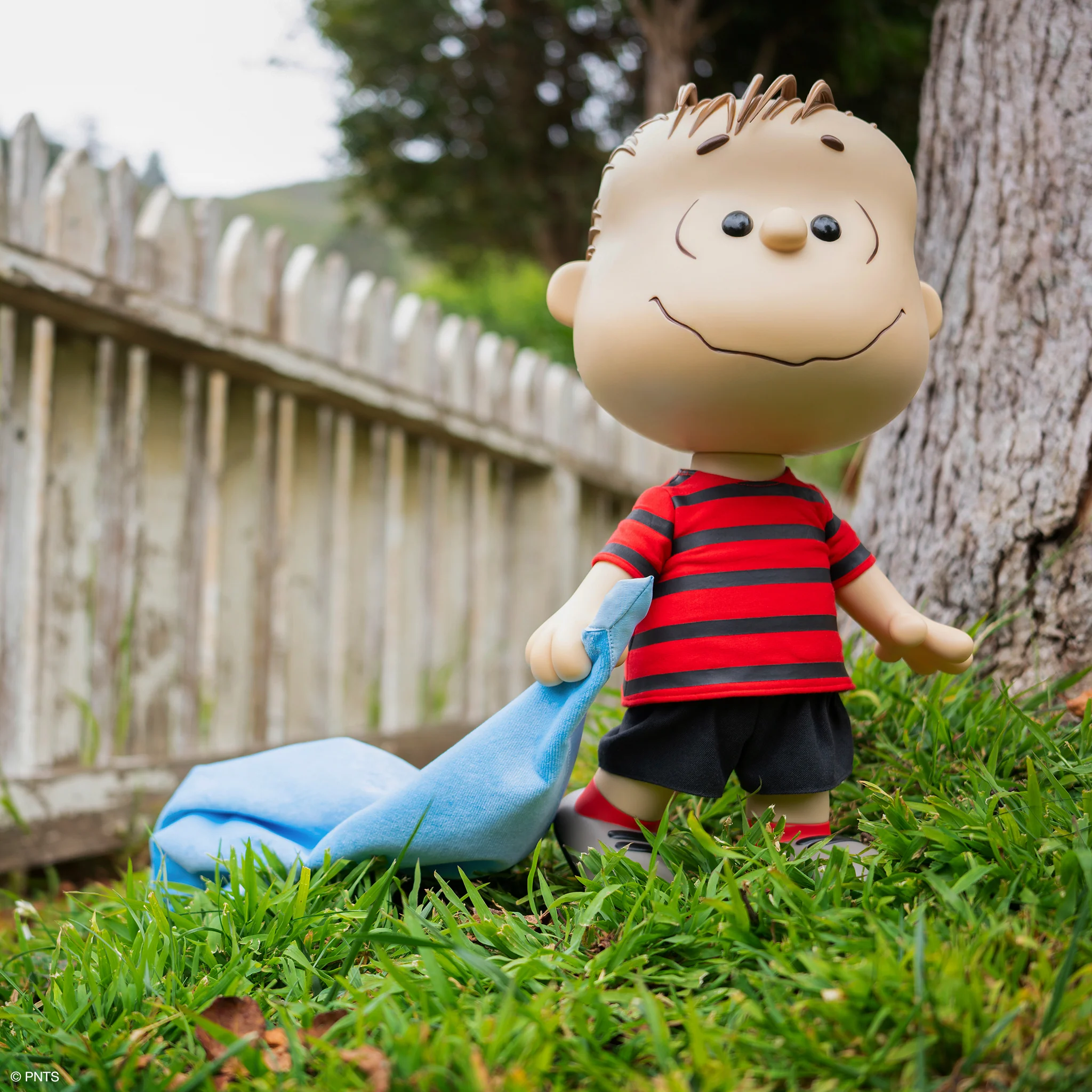 Peanuts Supersize - Linus with Blanket 5 Peanuts Supersize - Linus with Blanket