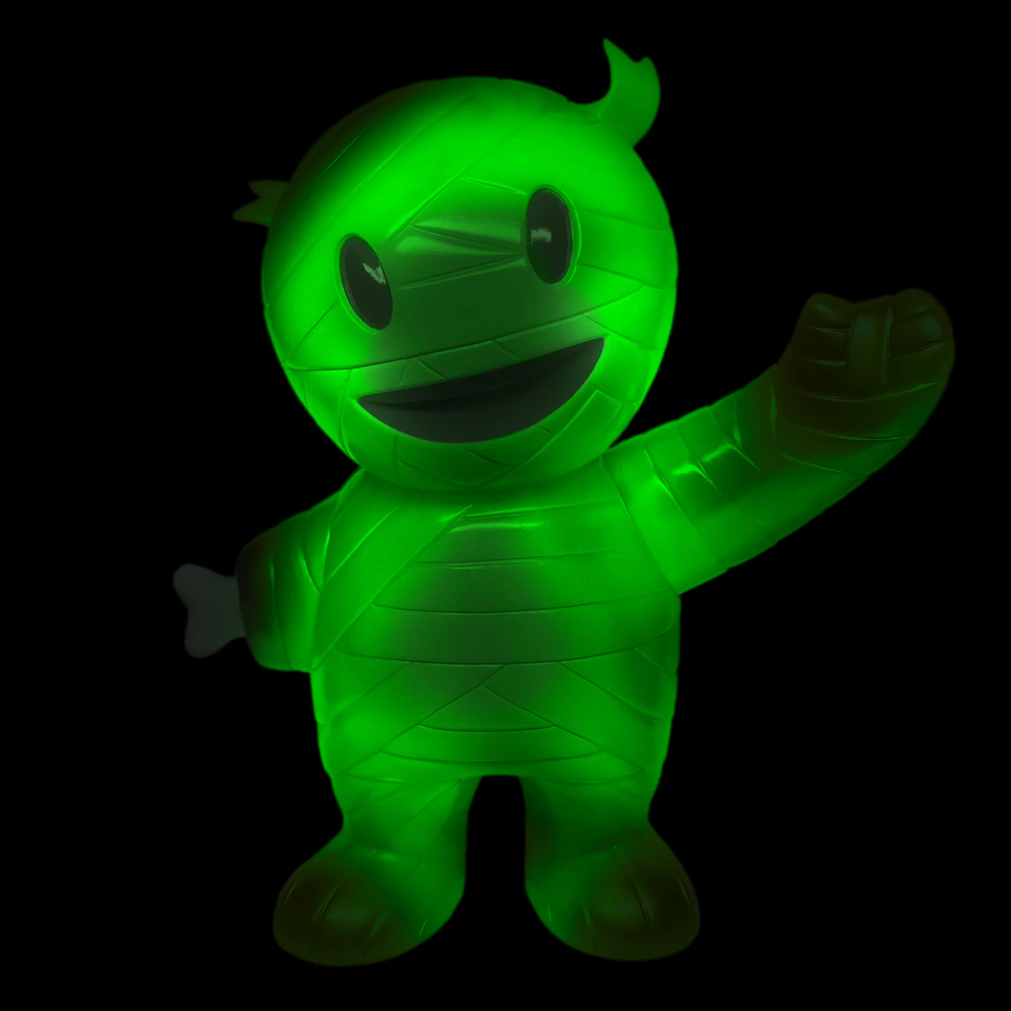 Super7 Japanese Vinyl - Mummy Boy (Glow-In-The-Dark Orange Swirl) 3 Super7 Japanese Vinyl - Mummy Boy (Glow-In-The-Dark Orange Swirl)