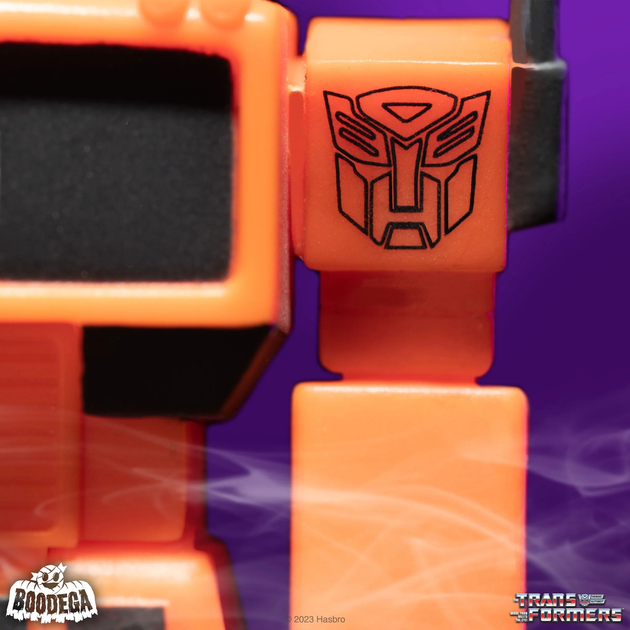 Transformers ReAction Figure - Optimus Prime (Orange/Black) 5 Transformers ReAction Figure - Optimus Prime (Orange/Black)